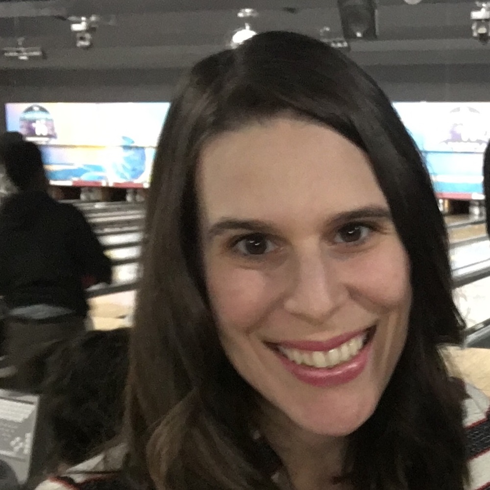 Meet your Posher, Elizabeth